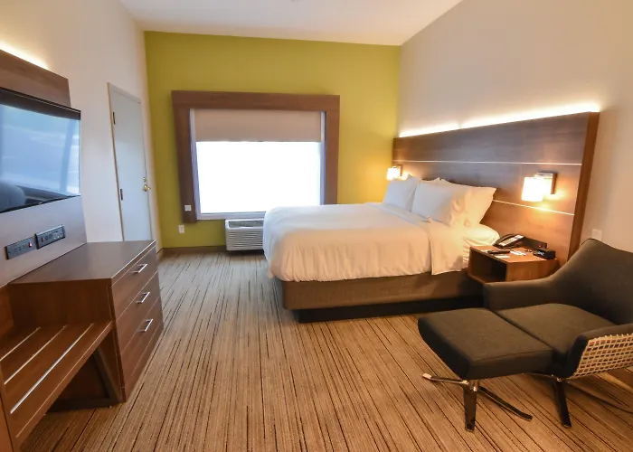 Family Hotel: Holiday Inn Express & Suites - Indianapolis Northwest By Ihg