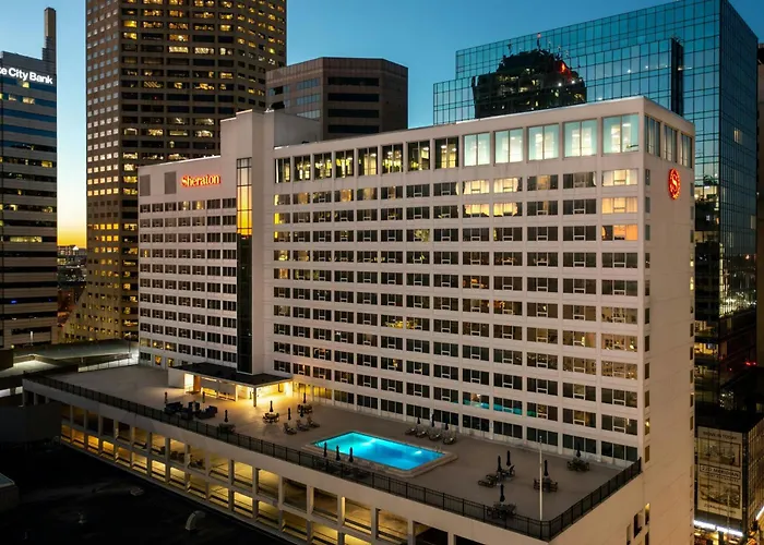 Hotel with Tennis: Sheraton Indianapolis City Centre Hotel